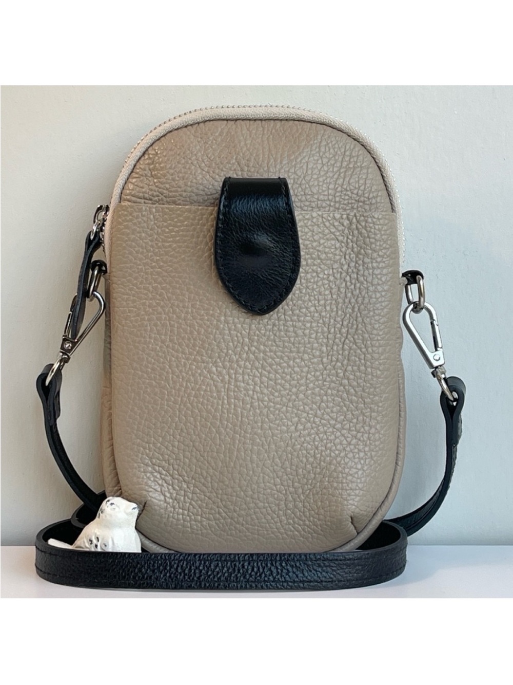 Divina Firenze Italian Genuine Leather Phone Crossbody Bag